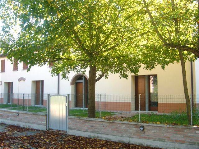 casa indipendente in vendita a Ferrara in zona Porotto / Cassana