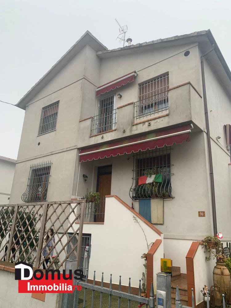 casa indipendente in vendita a Ferrara in zona Boara