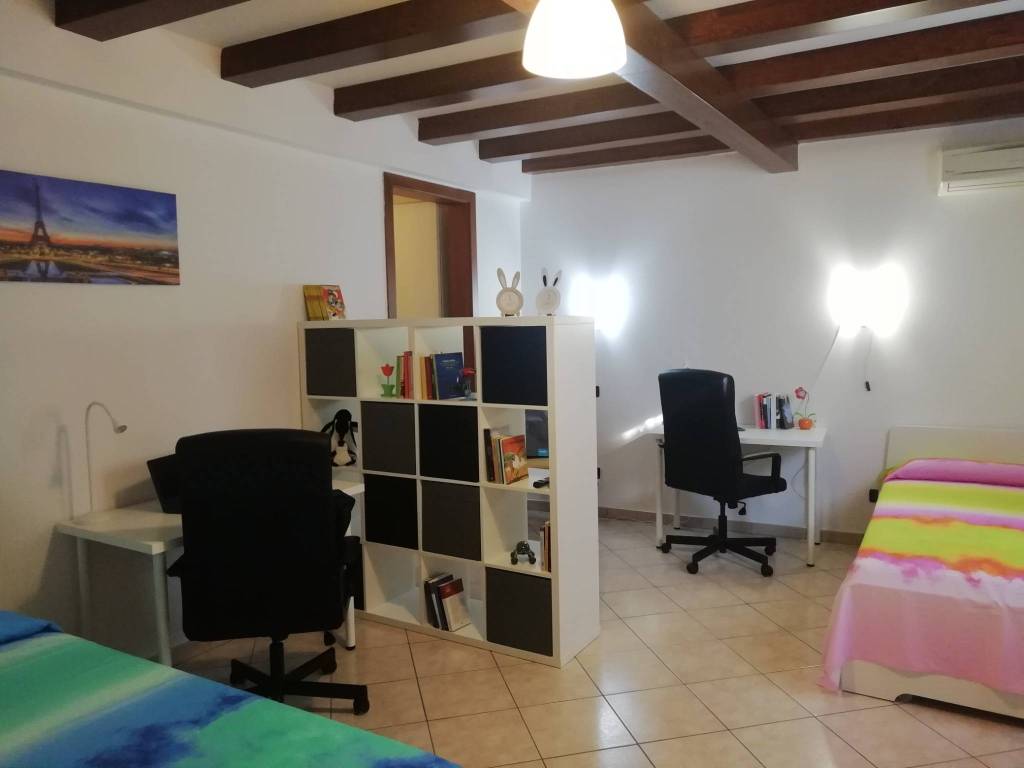appartamento in vendita a Ferrara in zona Centro Storico