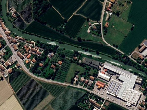casa indipendente in vendita a Ferrara in zona San Martino