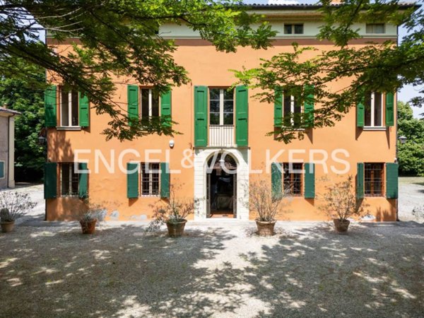 villa in vendita a Ferrara in zona San Martino