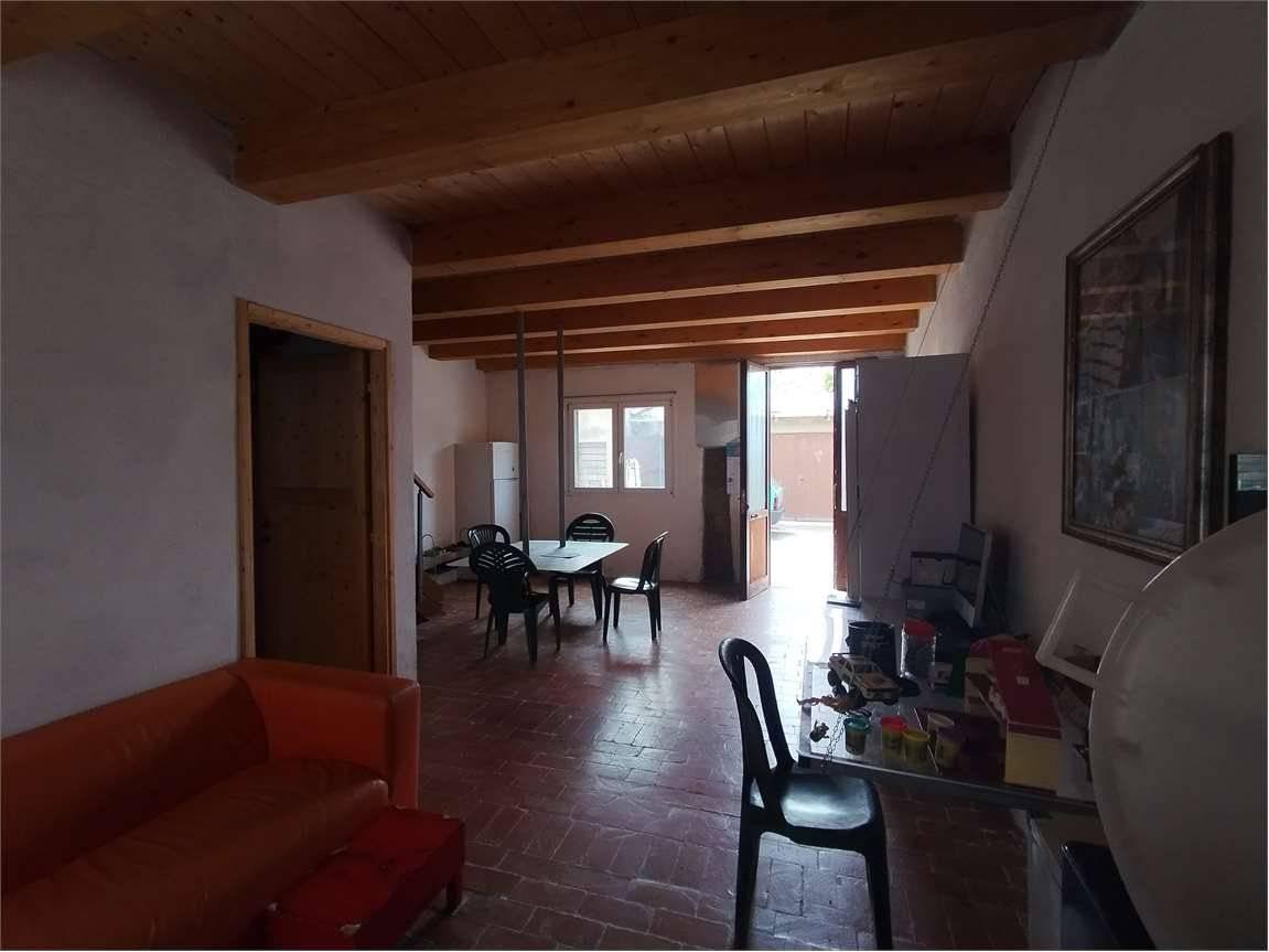 casa indipendente in vendita a Ferrara in zona Villanova