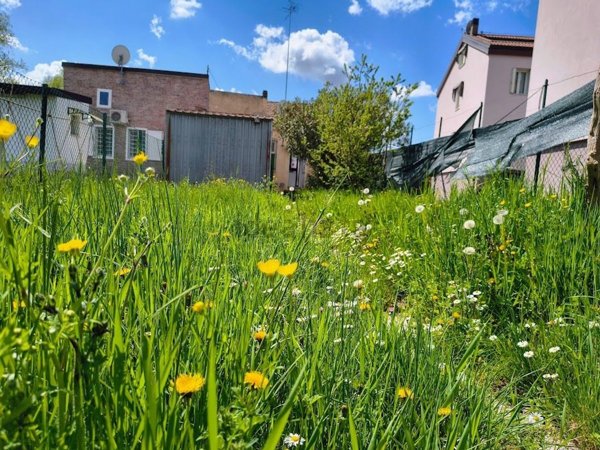 casa indipendente in vendita a Ferrara