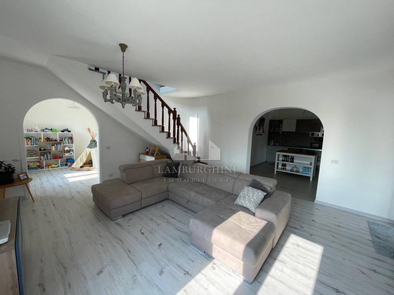 casa indipendente in vendita a Ferrara in zona Contrapò