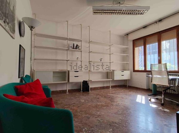 appartamento in vendita a Ferrara in zona Centro Storico