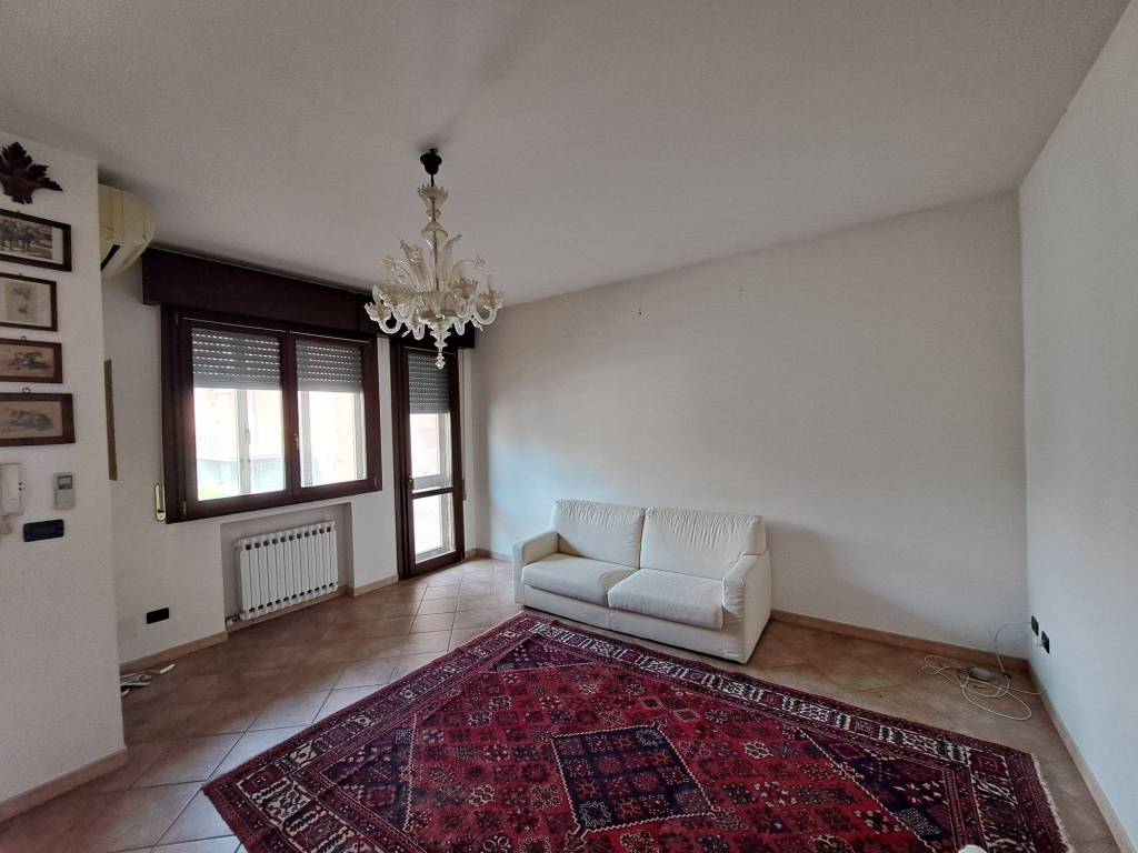 casa indipendente in vendita a Ferrara