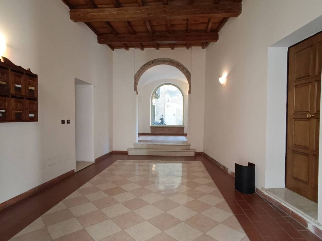 appartamento in vendita a Ferrara in zona Centro Storico