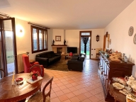 casa indipendente in vendita a Ferrara