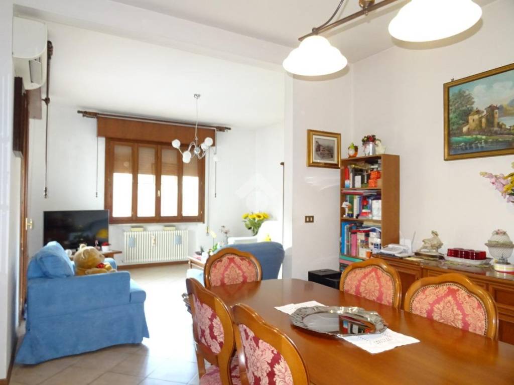 casa indipendente in vendita a Ferrara in zona Cona