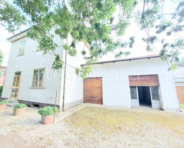 casa indipendente in vendita a Ferrara in zona San Martino