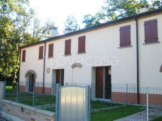 casa indipendente in vendita a Ferrara in zona Porotto / Cassana