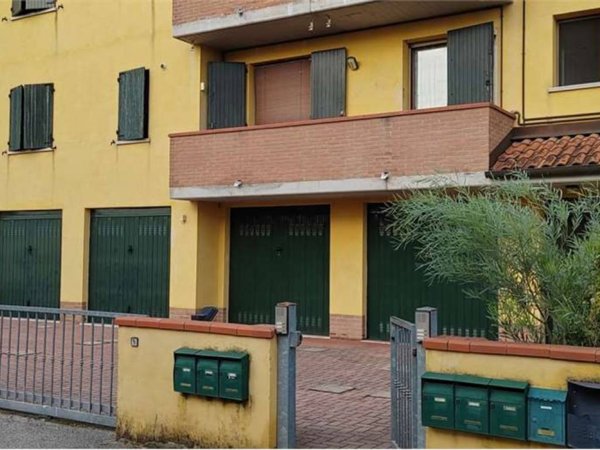 appartamento in vendita a Ferrara in zona Baura