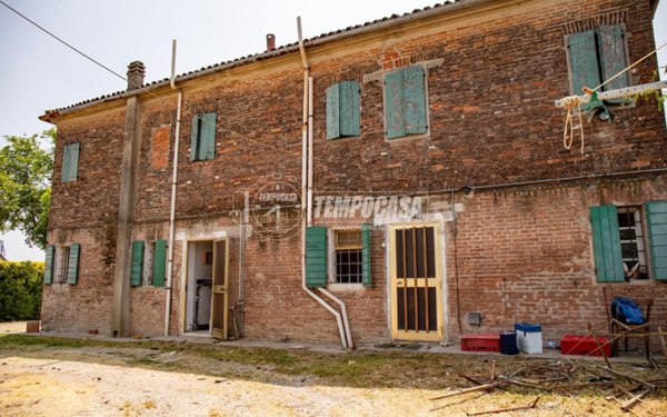 casa indipendente in vendita a Ferrara in zona Porotto / Cassana