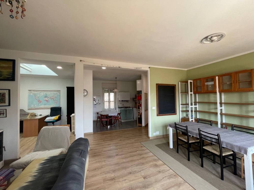 casa indipendente in vendita a Ferrara in zona Centro Storico