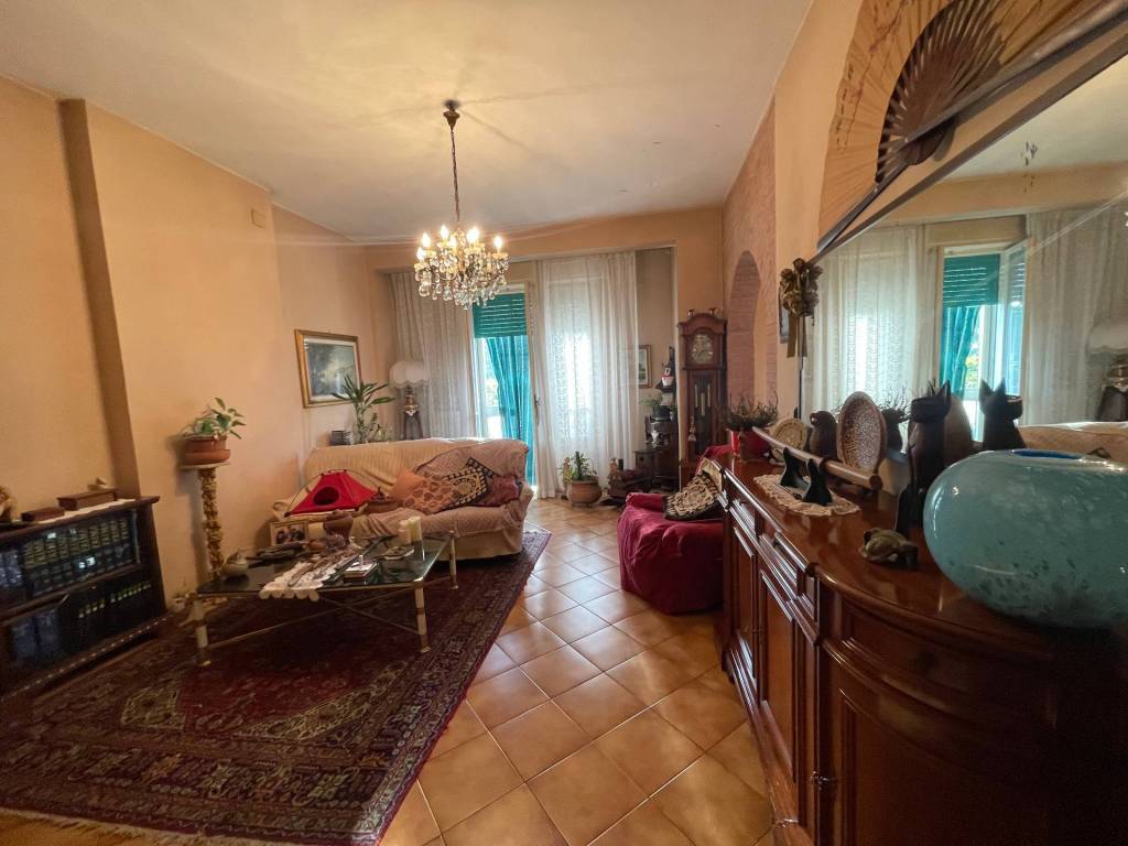 appartamento in vendita a Ferrara in zona Centro Storico