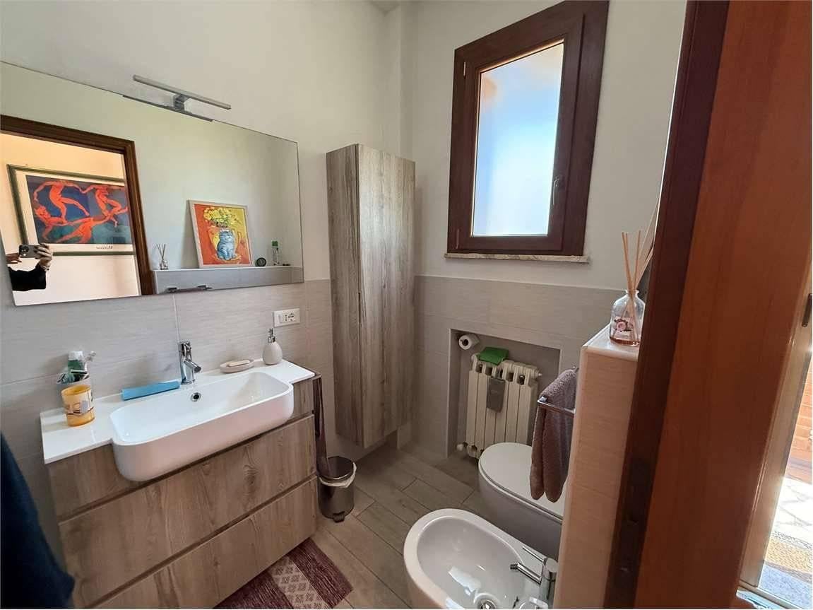 casa indipendente in vendita a Ferrara