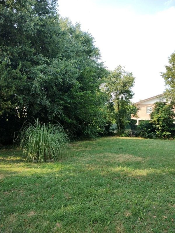 casa indipendente in vendita a Ferrara