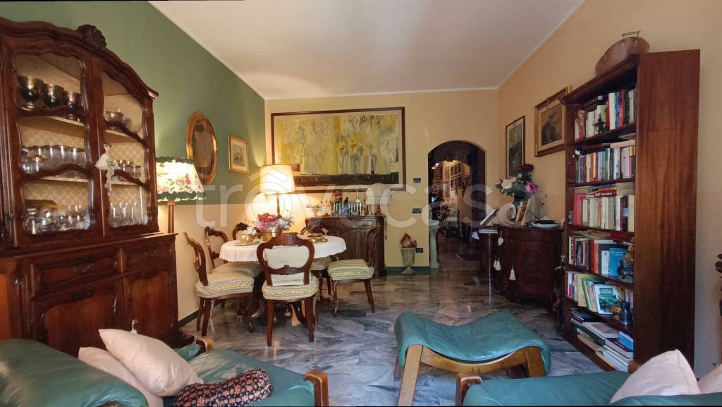 appartamento in vendita a Ferrara in zona Quartiere Giardino / Acquedotto
