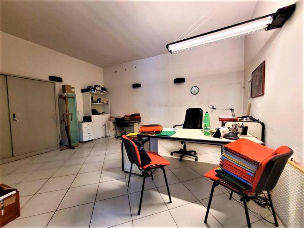 ufficio in vendita a Ferrara