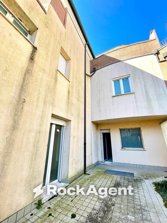casa indipendente in vendita a Ferrara in zona Malborghetto di Boara