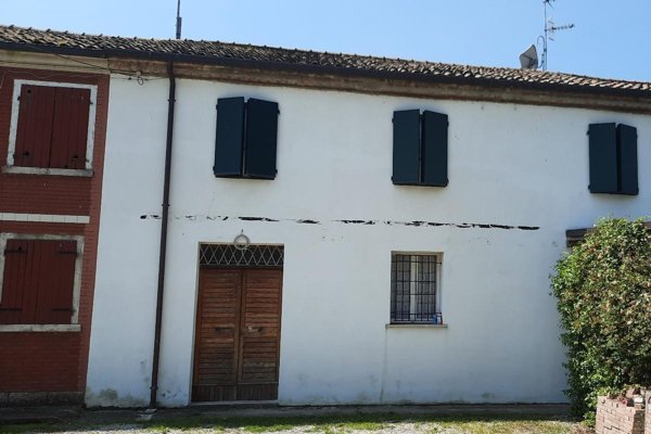 casa indipendente in vendita a Ferrara in zona Sant'Egidio / Gaibanella