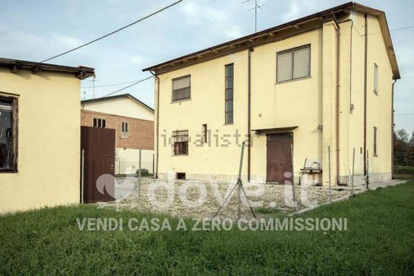 casa indipendente in vendita a Ferrara in zona Pontegradella