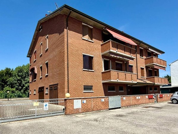 appartamento in vendita a Ferrara in zona Pontegradella