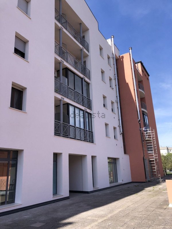 ufficio in vendita a Ferrara