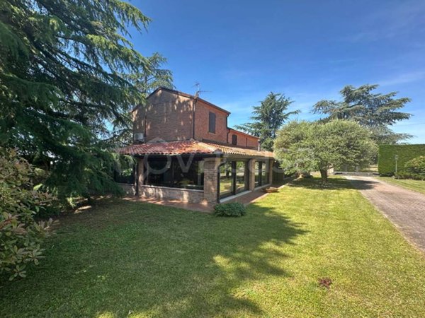 casa indipendente in vendita a Ferrara in zona Baura