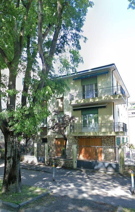 appartamento in vendita a Ferrara in zona Centro Storico