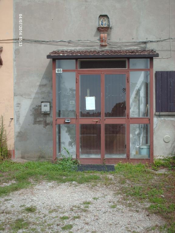 casa indipendente in vendita a Ferrara in zona Villanova