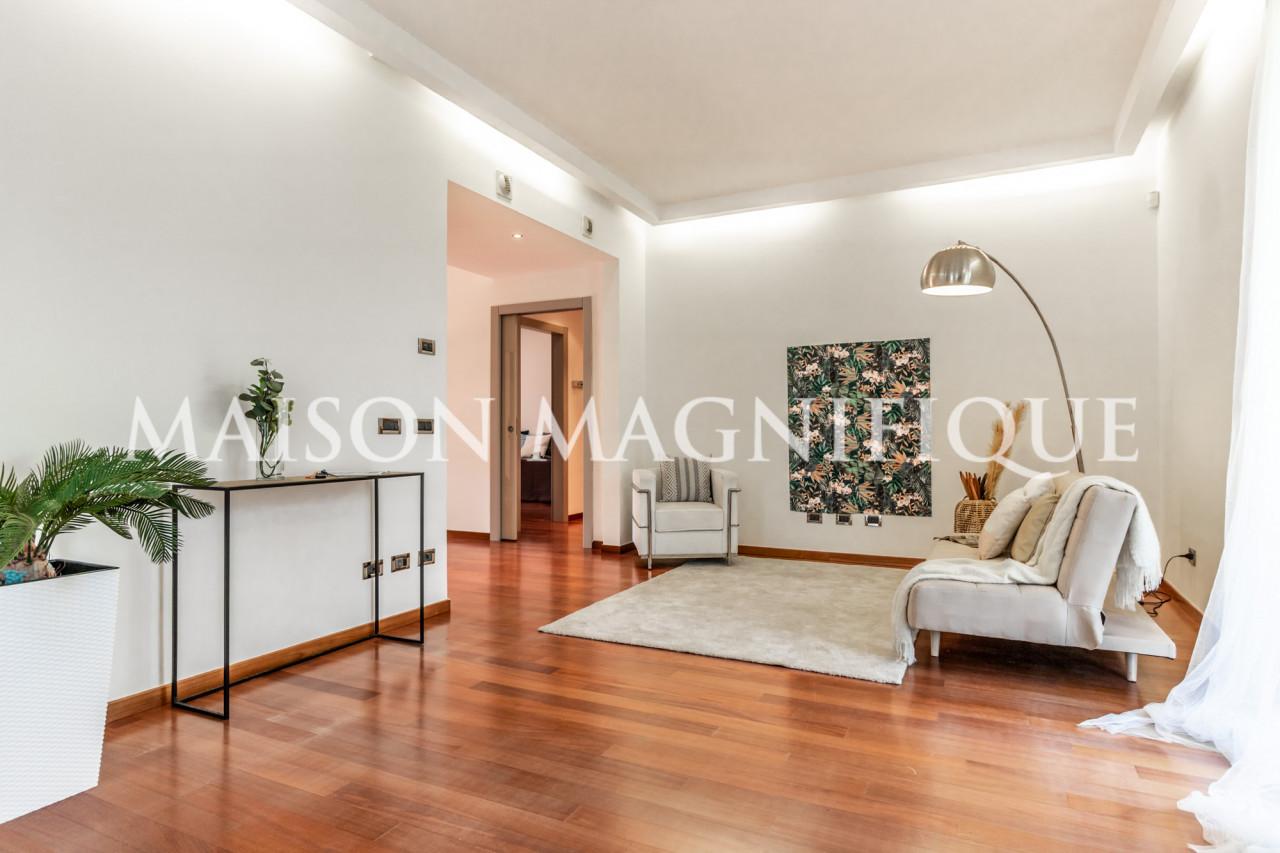 casa indipendente in vendita a Ferrara in zona Centro Storico