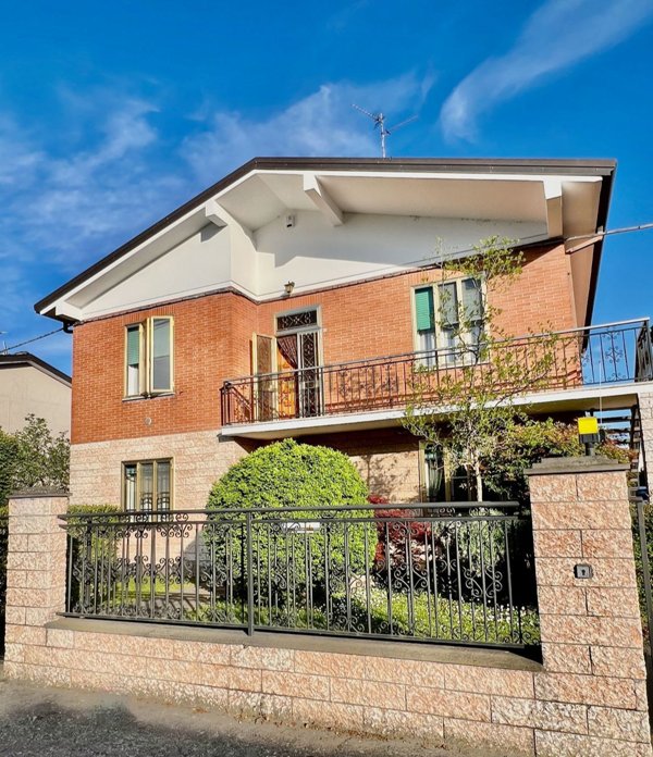 casa indipendente in vendita a Ferrara in zona Chiesuol del Fosso