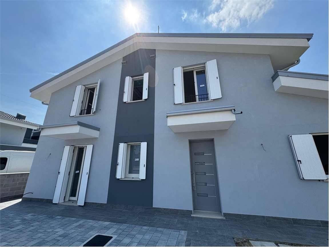 casa indipendente in vendita a Ferrara in zona Malborghetto di Boara