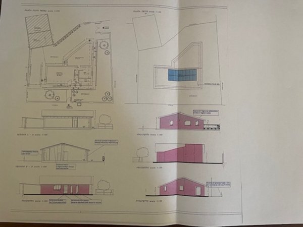 casa indipendente in vendita a Ferrara in zona Contrapò