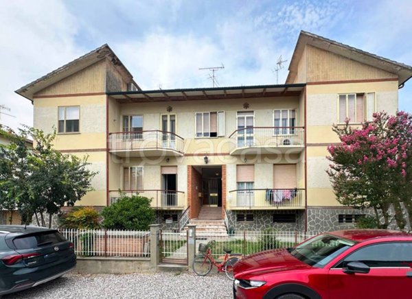 appartamento in vendita a Ferrara in zona Baura