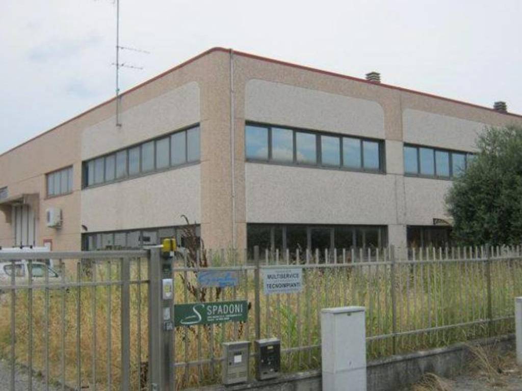 ufficio in vendita a Ferrara in zona Porotto / Cassana