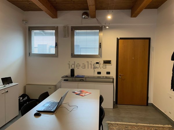 ufficio in vendita a Ferrara