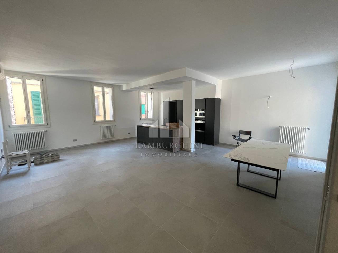 appartamento in vendita a Ferrara in zona Centro Storico