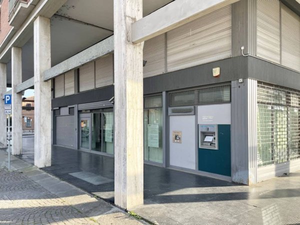 negozio in vendita a Ferrara