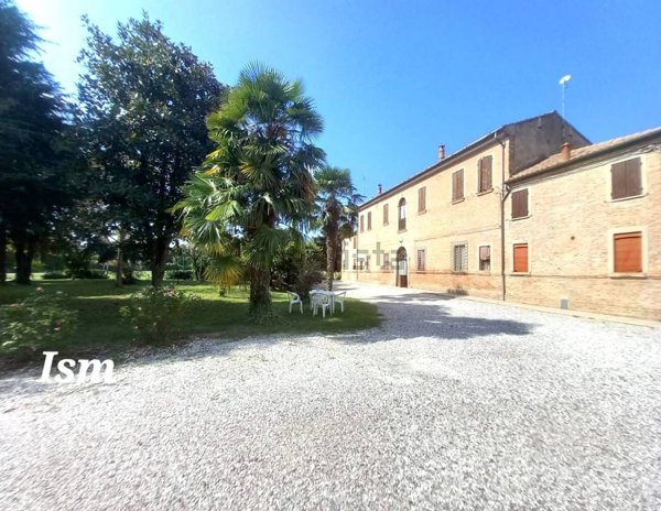 casa indipendente in vendita a Ferrara