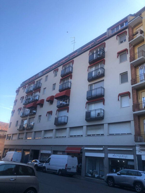 appartamento in vendita a Ferrara in zona Centro Storico