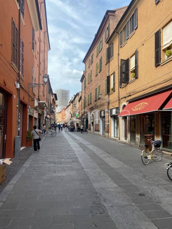 appartamento in vendita a Ferrara in zona Centro Storico
