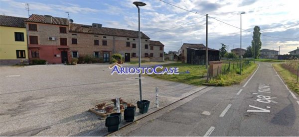 casale in vendita a Ferrara