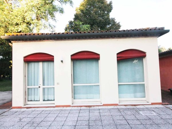 casa indipendente in vendita a Ferrara in zona San Martino