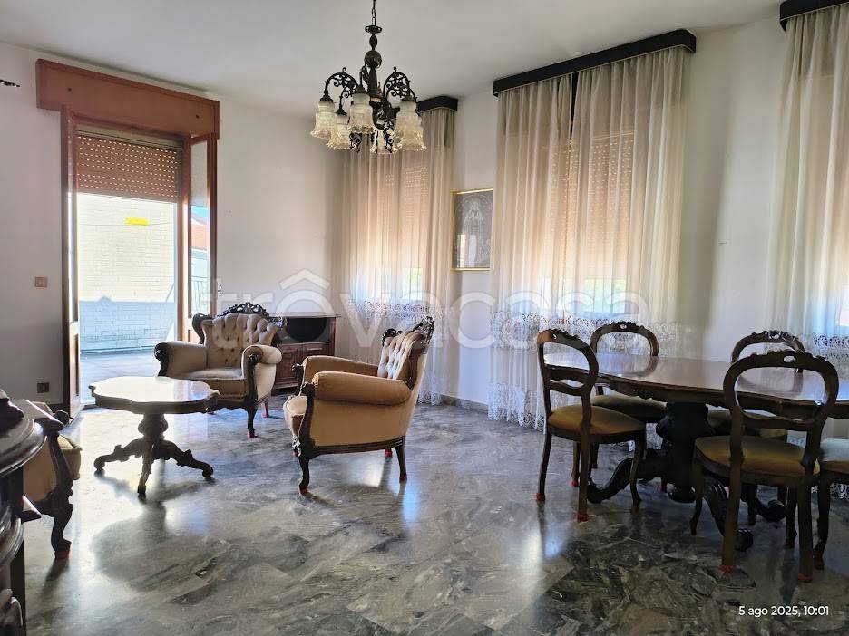 appartamento in vendita a Ferrara in zona Centro Storico