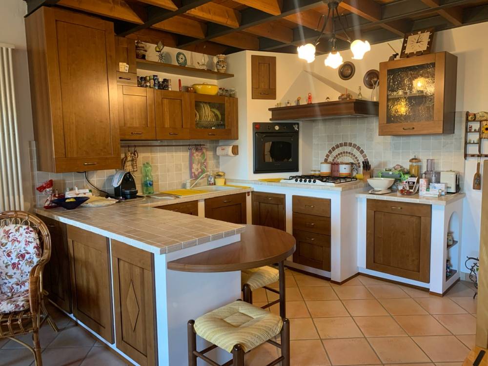 casa indipendente in vendita a Ferrara in zona Pescara