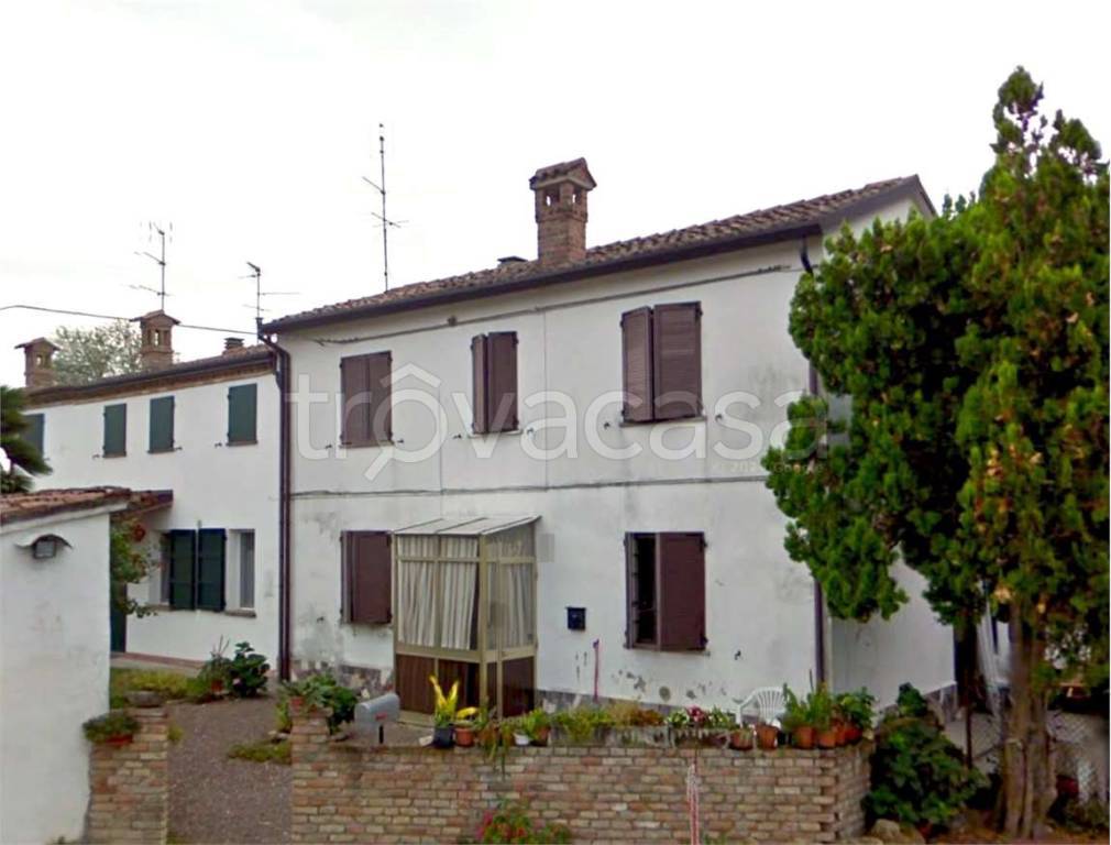 appartamento in vendita a Ferrara in zona Baura