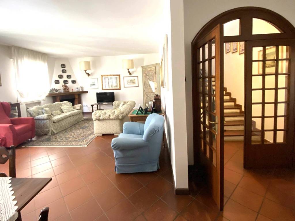 casa indipendente in vendita a Ferrara