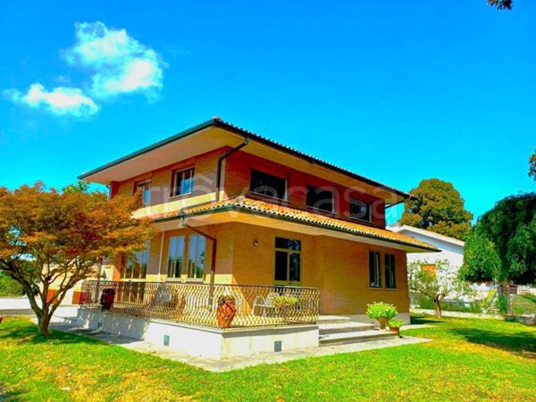 casa indipendente in vendita a Ferrara in zona Malborghetto di Boara